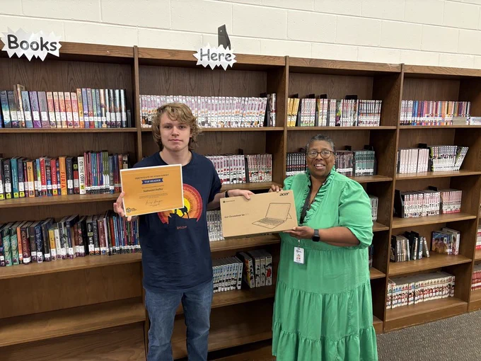 student with chromebook