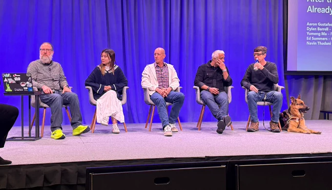 Panelists Aaron Gustafson, Yumeng Ma, Dylan Barrell, Navin Thadani, Ed Summers on stage at Microsoft's Ability Summit.