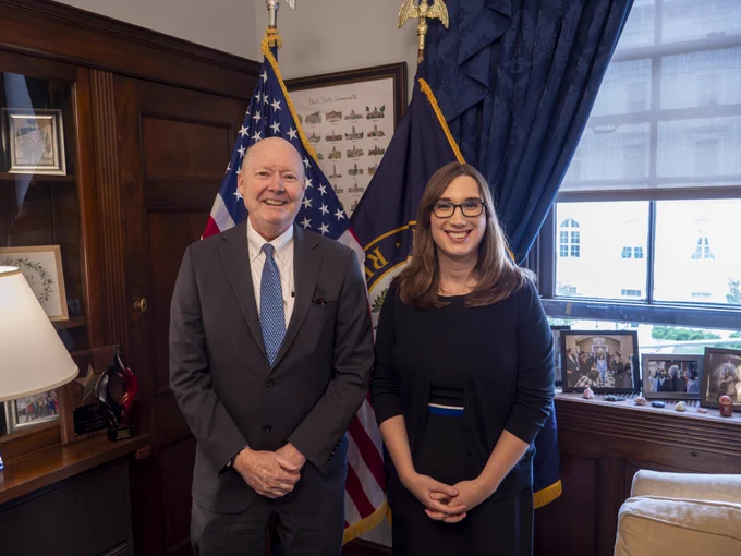 Rep. McBride poses with Chief Justice Seitz in her Washington DC office.