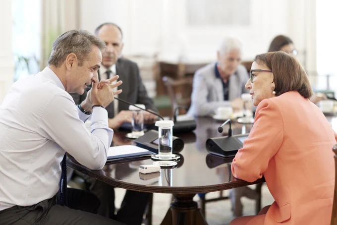 UN Secretary-General candidate Rebeca Grynspan, Primer Minister of Greece, Kyriakos Mitsotakis and Greece's Minister of Foreign Affairs, Giorgos Gerapetritis.
Picture: Office of the Prime Minister of Greece. 


