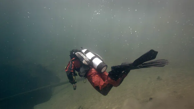 A BORSTAR certified scuba diver.