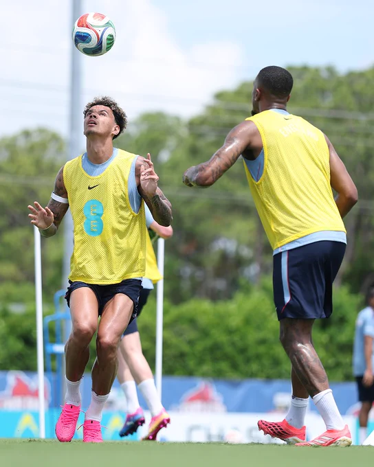 Nico O'Reilly controls the ball with his head