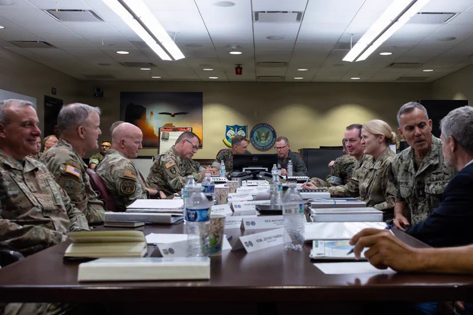On Monday June 1st, 2026, General Gregory Guillot , Commander, North American Aerospace Defense Command and United States Northern Command, and General Francis Donovan, Commander, United States Southern Command, along with their respective teams, met at USNORTHCOM Headquarters in Colorado Springs, Colorado to discuss unity of collaboration. USSOUTHCOM and NORAD-USNORTHCOM members met to collaboratively build shared understanding of hemispheric threats, identify mutually beneficial opportunities, formulate cross-element integration imperatives, and recognize enabling requirements for each combatant command. This two-day engagement will strengthen professional relationships, improve information exchange, identify better ways to work together, and establish the intellectual foundation for unity of effort in defense of the Homeland. (DoW Photo by Thomas Paul).