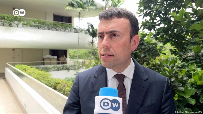 Germany’s Deputy Defense Minister Nils Schmid spoke to DW on the sidelines of the Shangri-La Dialogue in Singapore about how Berlin is strengthening security cooperation with Indo-Pacific nations. 

Image credit: DW Politics 