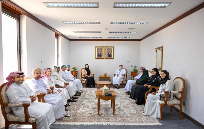 صورة من اللقاء