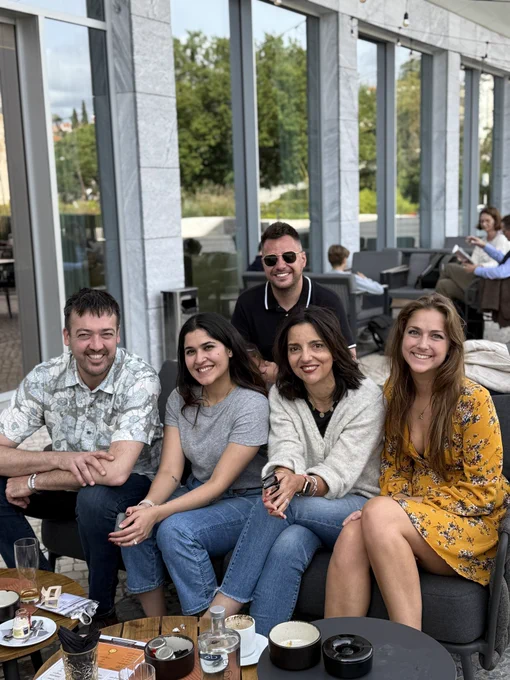 Group picture including Bastian, Jazz, Josie, Renza and Dan