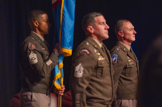 Today, the Combined Arms Command started a new chapter during a change of responsibility from CSM Shawn F. Carns to CSM Shaun D. Curry. We thank CSM Carns for his leadership and service. We welcome CSM Curry as he takes on this vital role! #DriveChangeForgeVictory