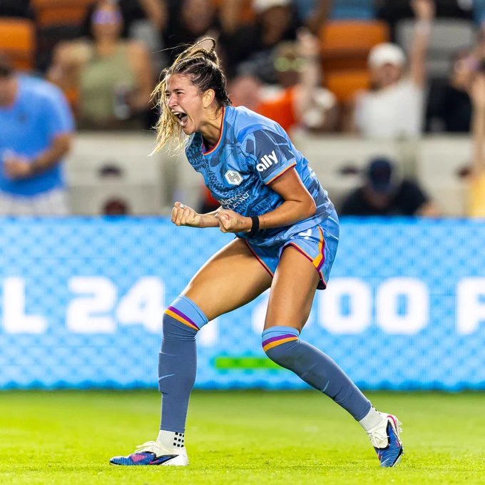 Maggie Graham celebrating goal