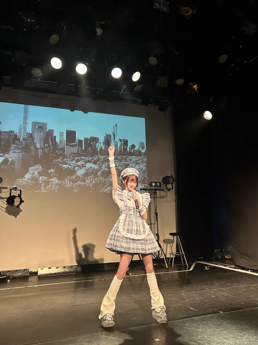 女優でもアイドルごっこ出来ますから