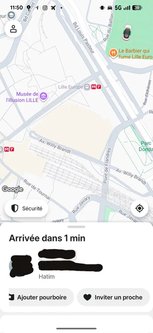Screenshot de bolt. On voit le prénom du chauffeur : Hatim. Ça ressemble à Akim comme dans la tribu de dana