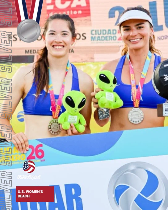 Paloma Bowman and Michelle Shaffer won silver on the NORCECA Beach Tour. They are shown with their medals holding alien stuffies