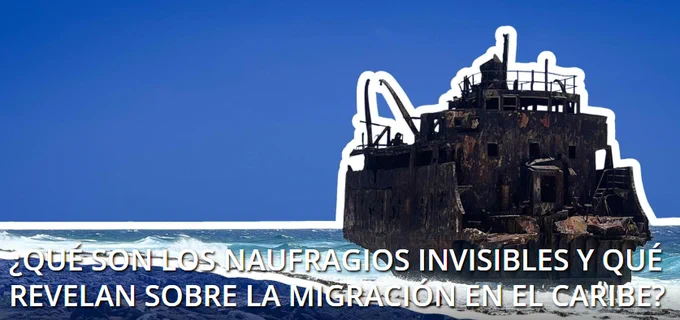 Foto de un barco hundido sobre una foto del mar Caribe.