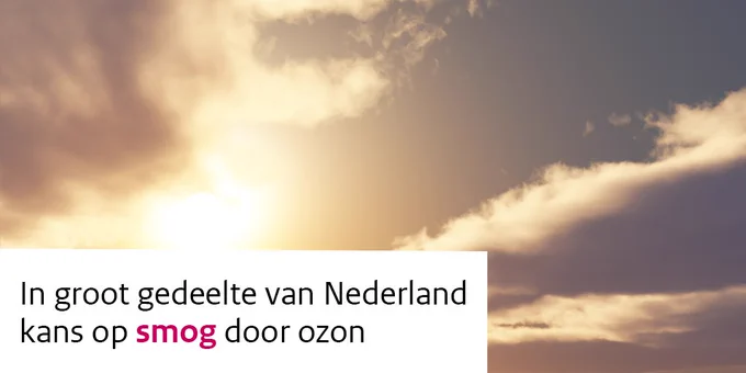 op de foto zie je de zon die enigzins besluierd door een paar wolken schijnt. Tekst: In groot gedeelte van Nederland kans op smog door ozon