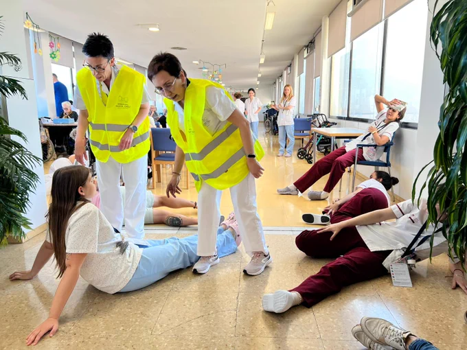 El simulacre ha permès avaluar els procediments d’evacuació, confinament i atenció sanitària dels afectats
