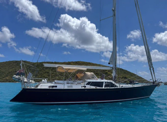 Discovery 55 Yacht for Sale – Luxury Sailing Yacht
