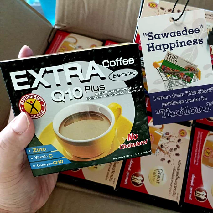 #NatureGift #extracoffee #healthycoffee #Q10 Plus is made with  #arabica #coffeebeans , boosting your #metabolism, thus aiding weight loss. It is also a great source of  #vitamins and  #minerals essential for a fit and #healthy body.😋#slimmingcoffee #weightcontrol 😍😋Great Taste Plus 25 Nutrients (sugar free)☕
 #thaiproduct #mustthai #groceryonline #thaigrocery #groceryshopping 🛒

https://www.mustthai.com/product-tag/naturegift-instant-drink/