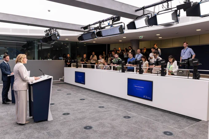 EVP Henna Virkkunen addresses journalists and media representatives during a European Commission press briefing in Brussels.