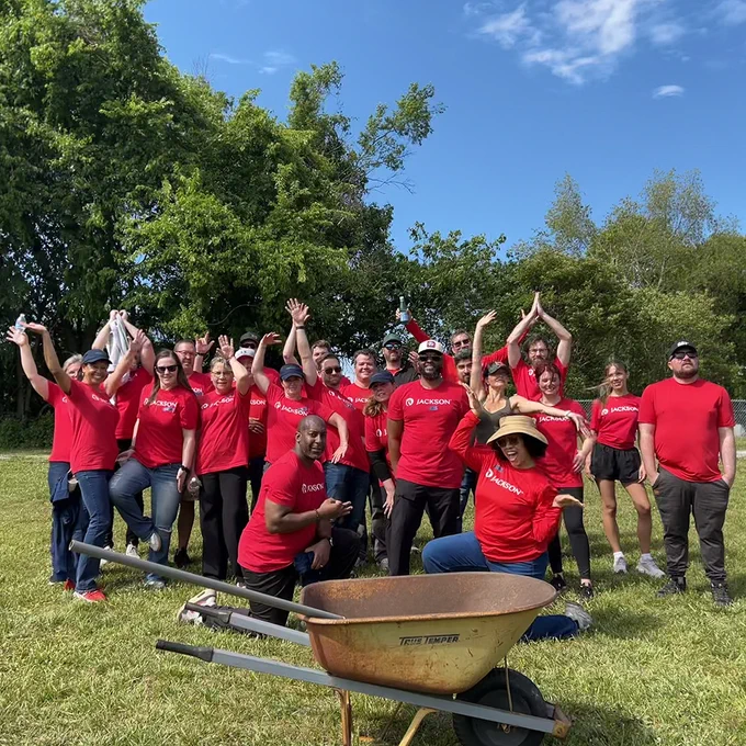 Our Product Solutions Group volunteered with The Nashville Food Project and assisted with gardening tasks such as mulching and weeding fruit trees.