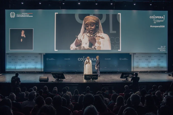 Not just words. Power.

@Alhan_islam lit up the stage and brought poetry to #COOPERA2026 — speaking about peace, justice, and the future we’re building.

Because sometimes, words are where change begins.

Follow COOPERA live from Rome on 26-27 May: www.conferenzacoopera.it
