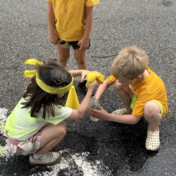 kids squeezing a