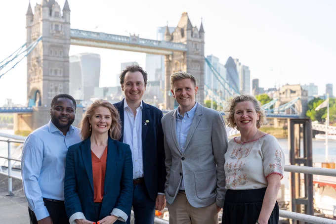 From left to right: Councillor Reginald Popoola (Green Party co-deputy leader), Councillor Rachel Bentley (Liberal Democrat deputy chair)), Councillor James McAsh (Green Party leader), Councillor Victor Chamberlain (Liberal Democrat leader) and Councillor Claire Sheppard (Green Party co-deputy leader).  Photo credit to Ollie Bradfield.