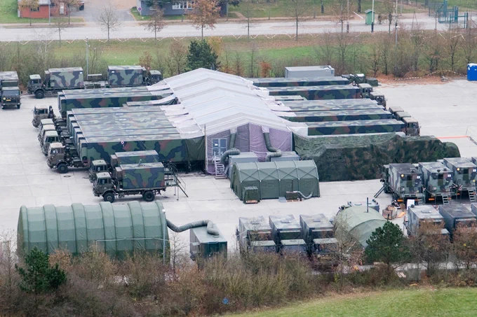 Het snel verplaatsbare Joint Operations Centre van 1GNC