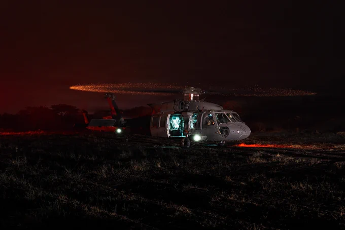 A U.S. Army UH-60 Black Hawk helicopter assigned to Task Force Saber, 25th Combat Aviation Brigade, 25th Infantry Division, arrives at a landing zone to deliver U.S. Soldiers assigned to 25th Infantry Division and Philippine Army Soldiers assigned to 7th Infantry Division during the Joint Pacific Readiness Center Exportable Exercise at Laur, Philippines, May 20, 2026.
