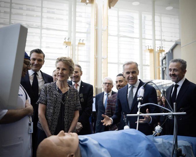 Prime Minister Carney visits healthcare centre.