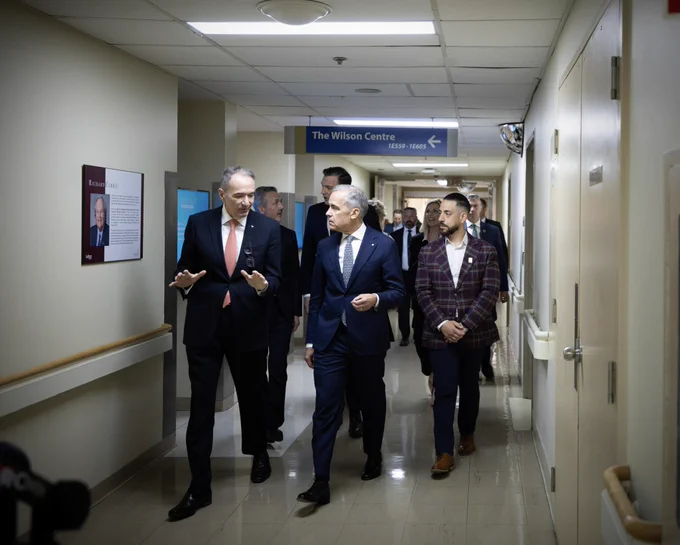 Prime Minister Carney visits healthcare centre.