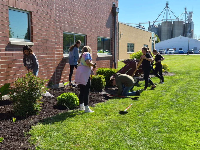 Landscaping for graduation