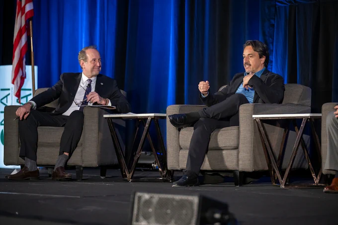 USPTO Director John A. Squires joined leaders from academia, industry, and government at the @NationalAcademyofInventors 15th Annual Conference to moderate the panel, "When Universities and Industry Build Together."