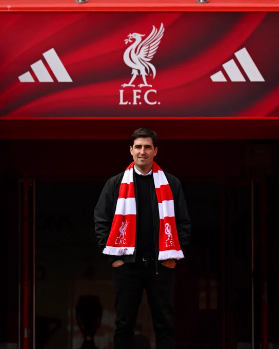 A picture of Andoni Iraola stood in the tunnel at Anfield