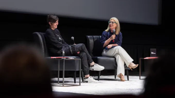 Waabi CEO Raquel Urtasun in conversation with U of T President Melanie Woodin (photo by Johnny Guatto)