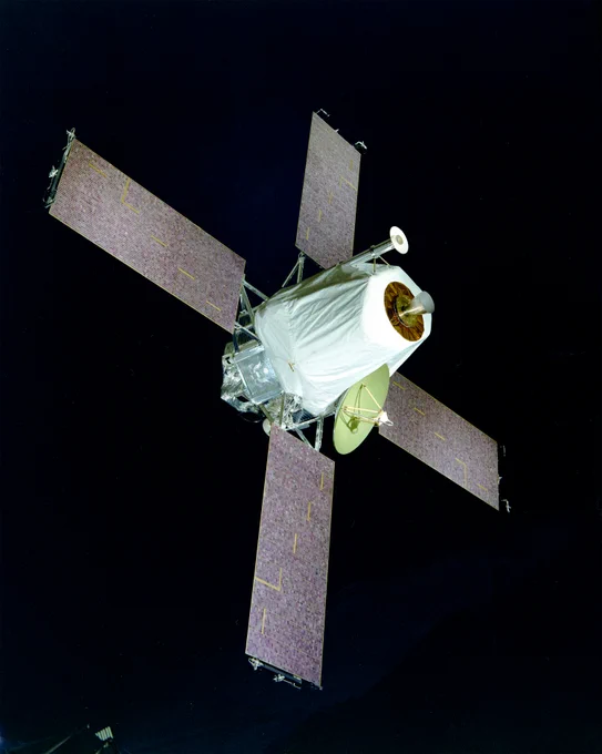 Full scale model of the Mariner 9 spacecraft with four solar arrays giving it the appearance of a ceiling fan. Credit: NASA/JPL-Caltech