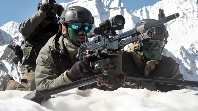 Glad to see #TonboImaging Arjun LR model thermal weapon sight on #IndianArmy MMG