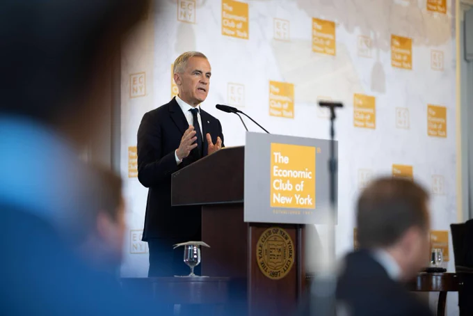 Le premier ministre Mark Carney prononce une allocution devant l’Economic Club of New York.