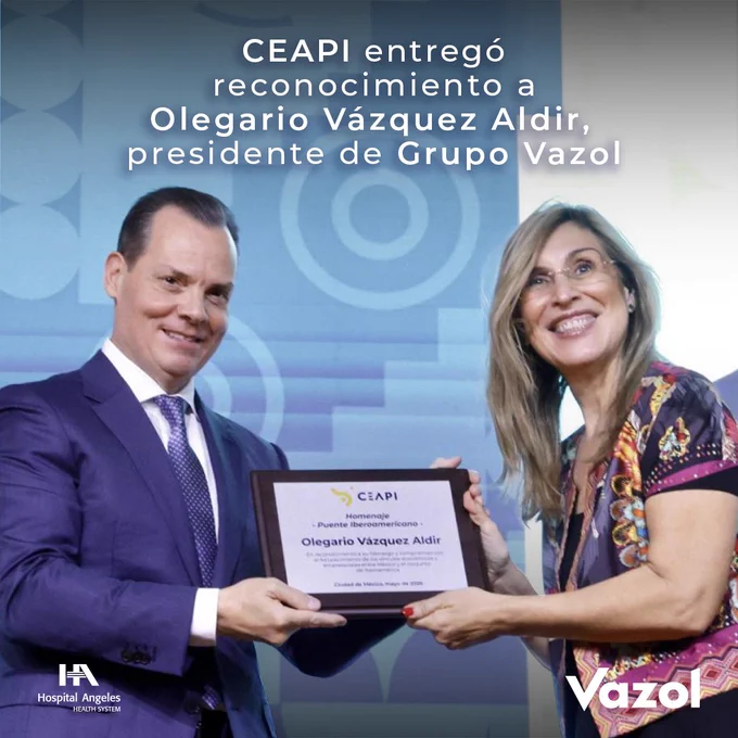 CEAPI entregó reconocimiento 
a Olegario Vázquez Aldir, 
presidente de Grupo Vazol
