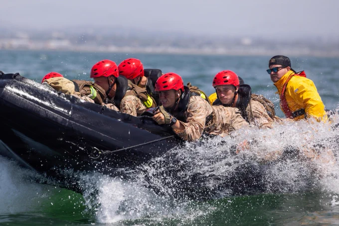 U.S. Marines with Reconnaissance Training Company,\u202FAdvanced Infantry Training Battalion-West, conduct\u202F\u202Fhelocast training during the Basic Reconnaissance Course at Coronado,\u202FCalifornia,\u202FMay 19,\u202F2026. Employed within the ground combat element of the Marine Air-Ground Task Force, reconnaissance Marines operate in specialized teams to provide timely information to the supported commander to shape and influence the battlefield.\u202F(U.S. Marine Corps photo by Lance Cpl. Carlo\u202FSouzaDeluca)\n\n