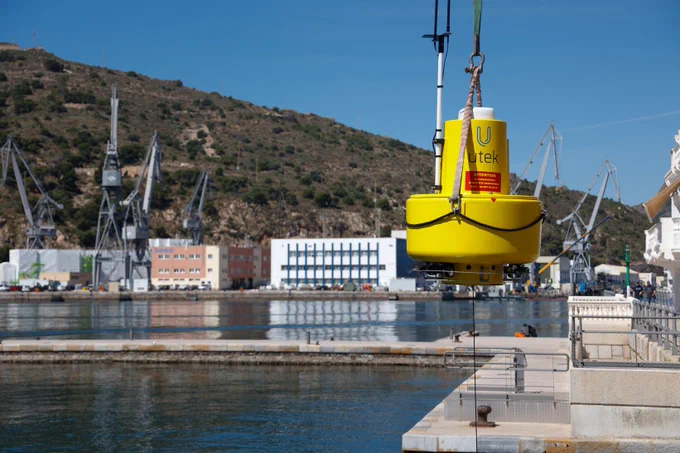 Yesterday, testing was carried out at the Port of Cartagena using the buoy prototype developed the SIMMBAD project (Smart Marine Monitoring System via Advanced Buoy), an initiative funded by the Regional Development Institute of the Region of Murcia. 

 

SIMMBAD aims to deploy and test, in a real marine (port) environment, a smart buoy integrating a range of sensors for the real-time monitoring and control of acoustic emissions and chemical pollutants in the marine environment. The project contributes to the protection of marine biodiversity and to compliance with the European Marine Strategy Framework Directive. 

 

In the words of Javier Mármol, President of SAES: “SIMMBAD is a clear example of how technological innovation can be harnessed to support sustainability and the protection of the marine environment. This project reinforces our commitment to developing advanced solutions that deliver real value to strategic infrastructures such as ports.