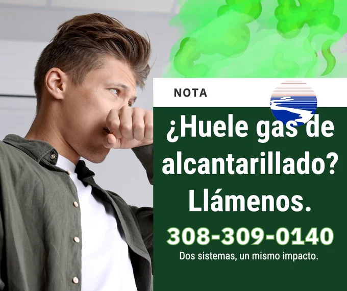 Ilustración de una persona rodeada de nubes verdes de mal olor con texto que anima a los residentes a llamar a un número de la ciudad si detectan olor a gas de alcantarilla.
