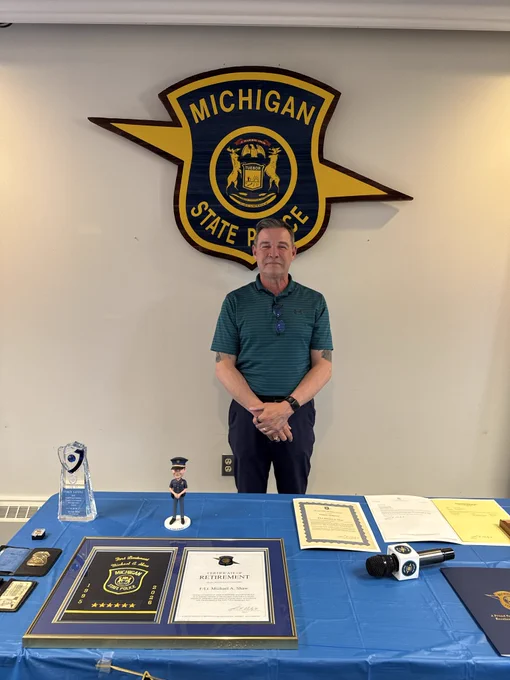 F/Lt Mike Shaw at retirement party