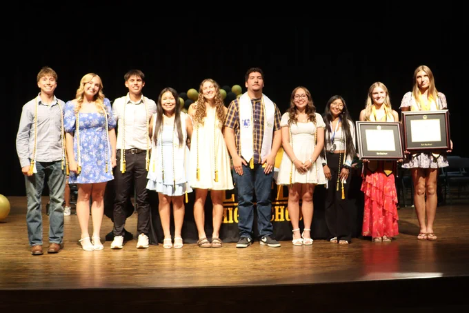 Top 10 Seniors