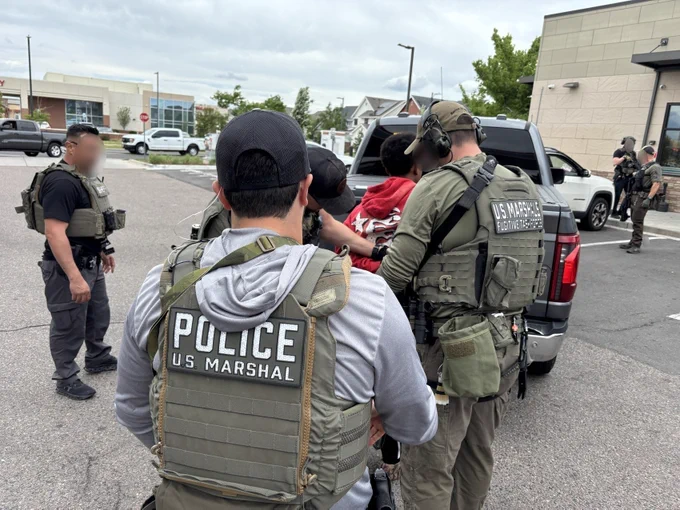 Dariss YEARBY in custody