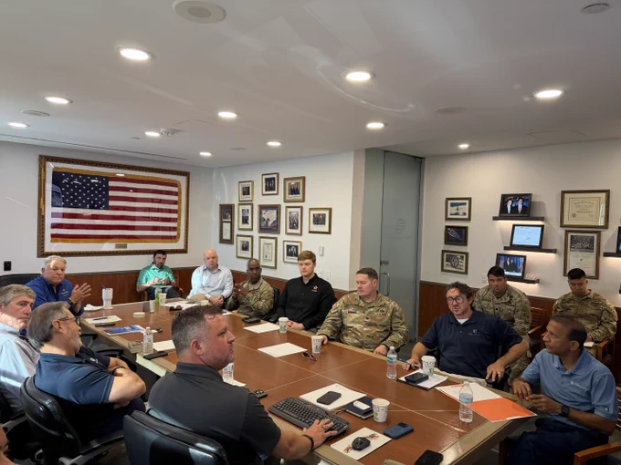 The ASA Adam R. Telle met with #USACE leadership, @JaxPort & @PortTampaBay, discussing investments that strengthen navigation, modernize infrastructure, improve supply chain resilience, and support America\u2019s economic competitiveness. #ArmyCivilWorks #BuildingStrong #Navigation\n