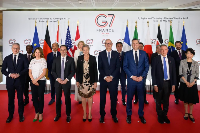 Minister Solomon at the G7 meeting.