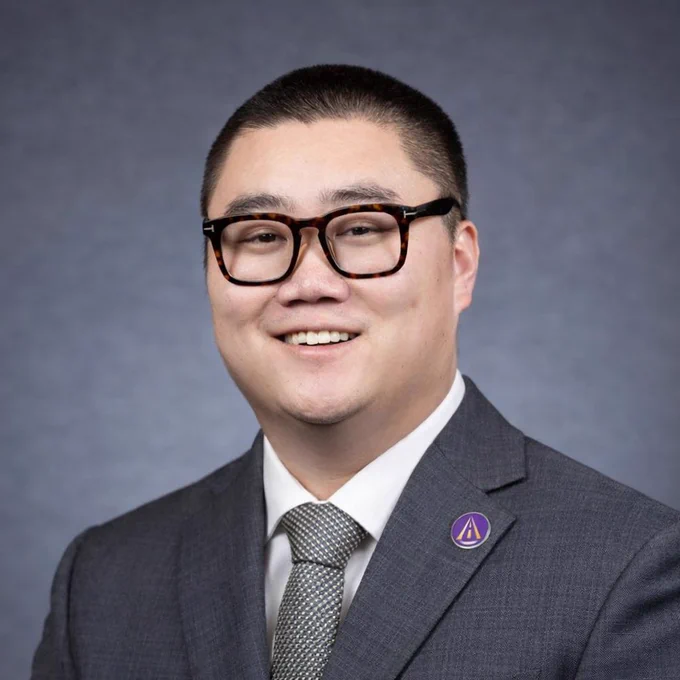 A headshot of Wei Sun co-founder and CEO of AIWaysion.