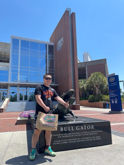  Wei Sun co-founder and CEO of AIWaysion at his alma matter, UF.