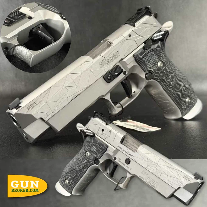 🔥 SIG Sauer P226 X-Five Facet in 9mm: One of the rarest modern SIG pistols ever produced
🔗 Take a closer look: https://bit.ly/4wNPtvo
This SIG Sauer P226 X-Five Facet in 9mm is one of only 25 Mastershop examples made worldwide. Featuring its distinctive faceted slide and frame design, the X-Five Facet combines competition-grade performance with a bold architectural aesthetic rarely seen in production firearms.

An exceptionally scarce piece for serious SIG collectors.


#SIGSauer #P226 #XFive #Gunsdaily 
