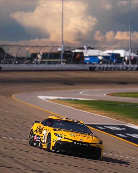 The No. 20 on track at Nashville.