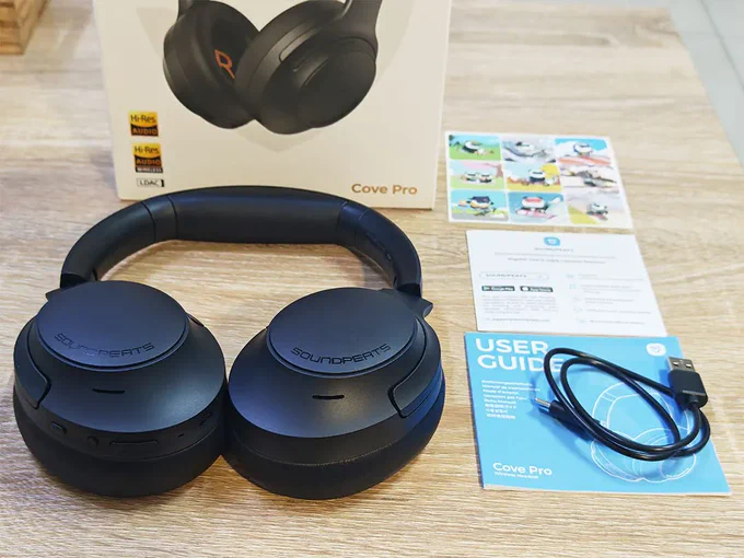 Read the SoundPEATS Cove Pro review in UAE. Explore ANC performance, LDAC audio, battery life, comfort, features, price, and verdict of this budget over-ear headphone.